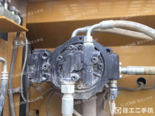 三一重工SY245履带式挖掘机