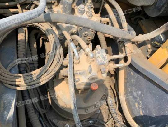 徐工XE370D履带式挖掘机