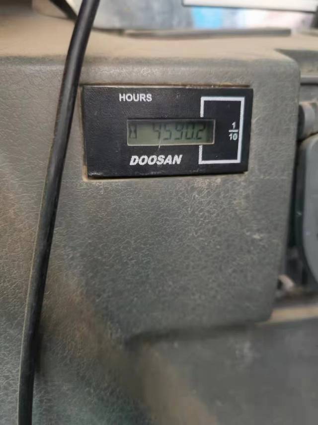 斗山DX75履帶式挖掘機(jī)