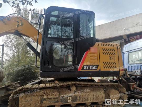 三一重工SY75履帶式挖掘機