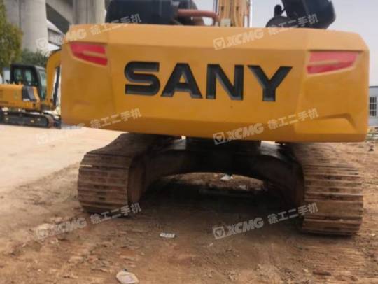 三一重工SY245履帶式挖掘機