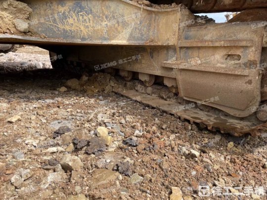 徐工XE215D履帶式挖掘機