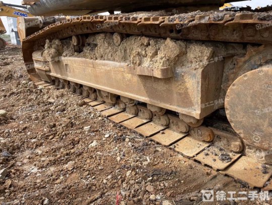 徐工XE215D履帶式挖掘機