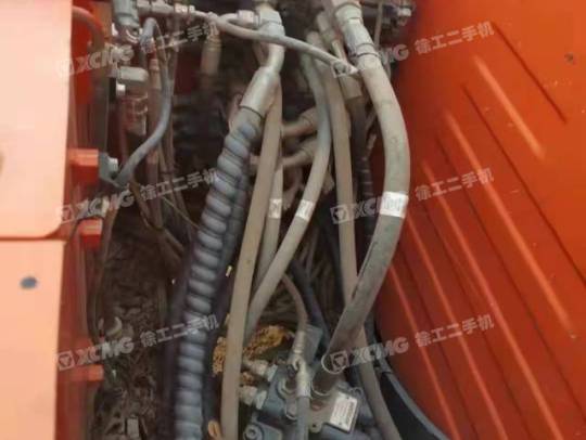 斗山DX75履带式挖掘机