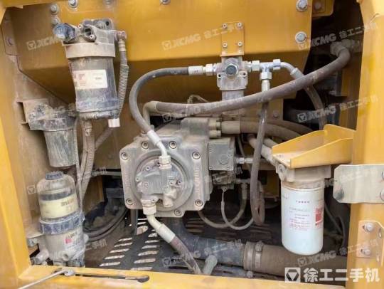 徐工XE200D履带式挖掘机