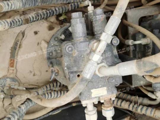 徐工XE135履带式挖掘机