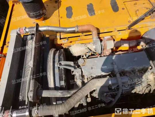 三一重工SY365履带式挖掘机