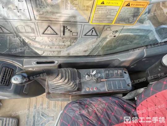 三一重工SY245履带式挖掘机