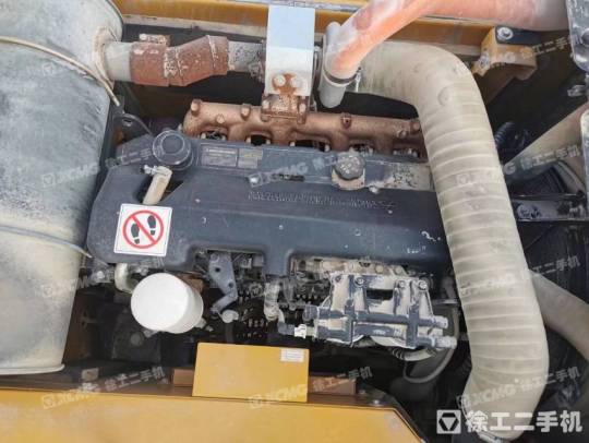 三一重工SY245履带式挖掘机