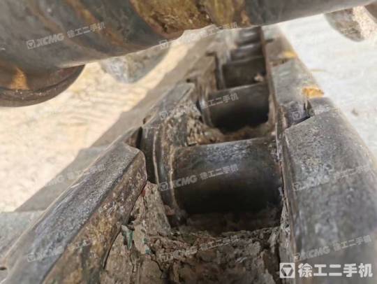 三一重工SY245履带式挖掘机