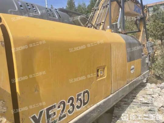 徐工XE200D履帶式挖掘機