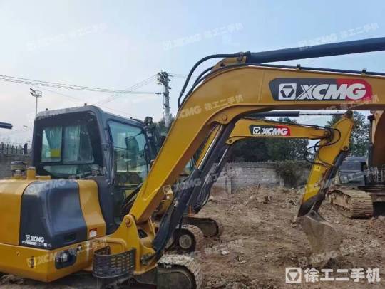 徐工XE60DA履带式挖掘机