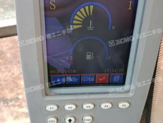 三一重工SY215履带式挖掘机