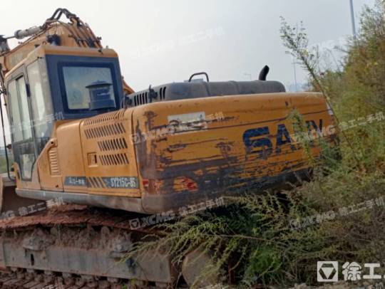 三一重工SY215履带式挖掘机