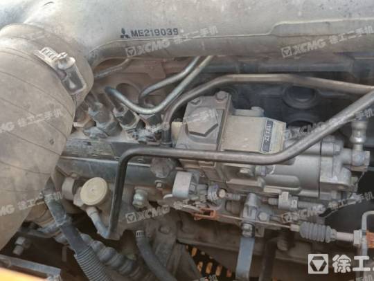 三一重工SY215履带式挖掘机