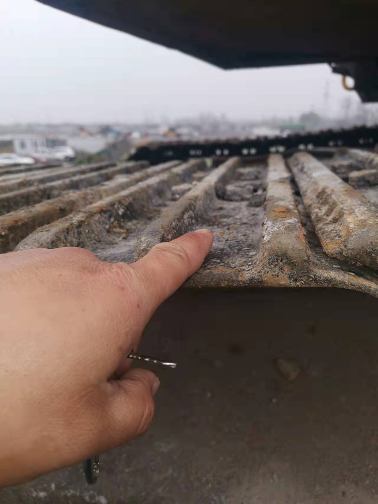 沃爾沃EC210履帶式挖掘機