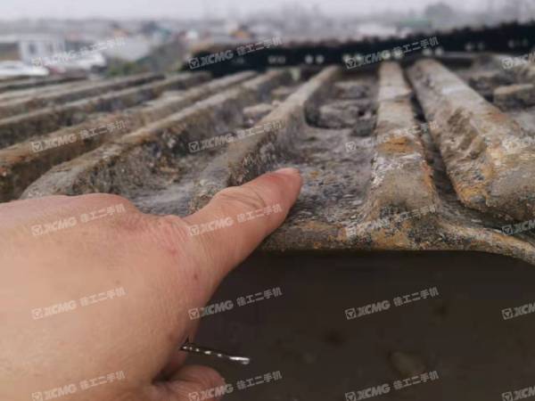 沃爾沃EC210履帶式挖掘機