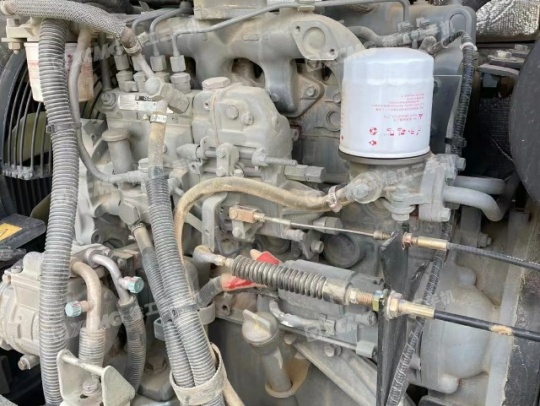 三一重工SY55履带式挖掘机