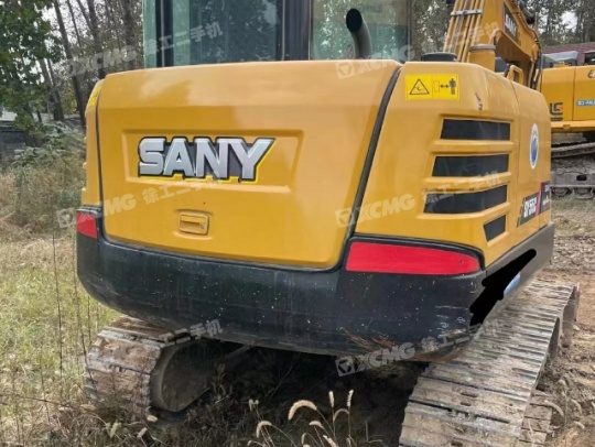 三一重工SY55履带式挖掘机