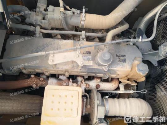 三一重工SY375履带式挖掘机