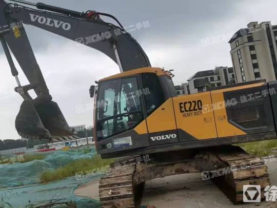 沃尔沃EC210履带式挖掘机