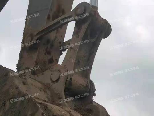 沃尔沃EC210履带式挖掘机