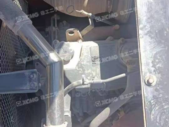 徐工XE370D履帶式挖掘機