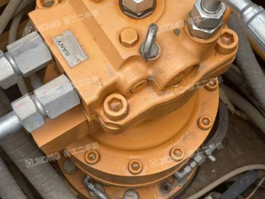 三一重工SY215履帶式挖掘機(jī)