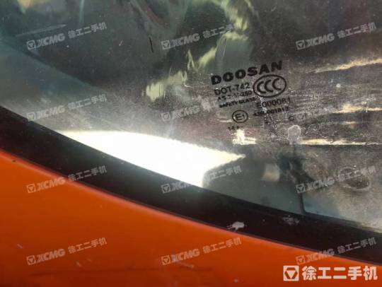 斗山DX75履帶式挖掘機