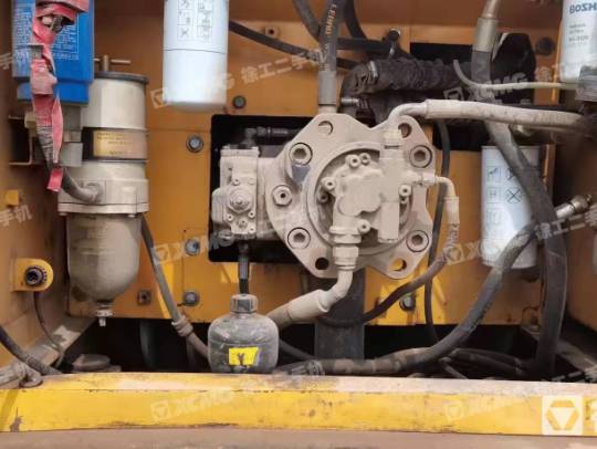 沃尔沃EC210履带式挖掘机