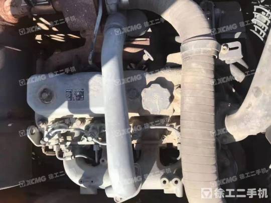 三一重工SY135履带式挖掘机