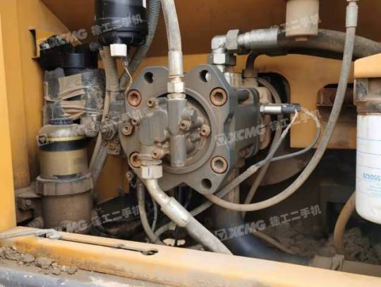 徐工XE200D履带式挖掘机