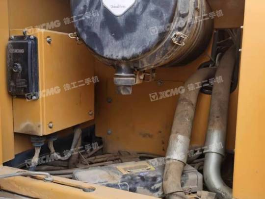 徐工XE200D履带式挖掘机