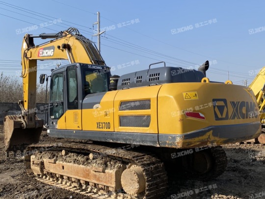 徐工XE370D履带式挖掘机