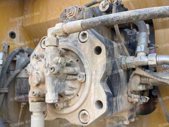 徐工XE370D履带式挖掘机