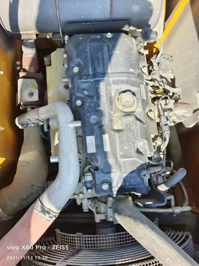 三一重工SY215履帶式挖掘機