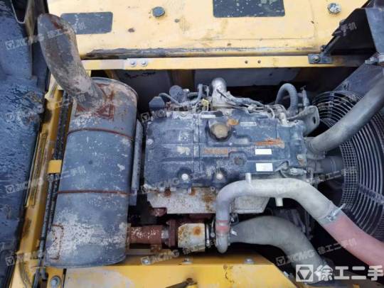 三一重工SY215履带式挖掘机