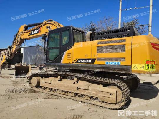 三一重工SY365履带式挖掘机