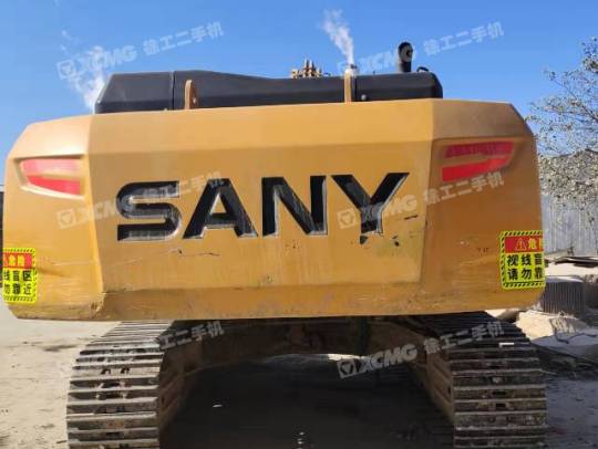 三一重工SY365履带式挖掘机