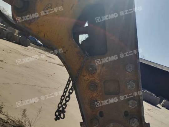 三一重工SY365履带式挖掘机