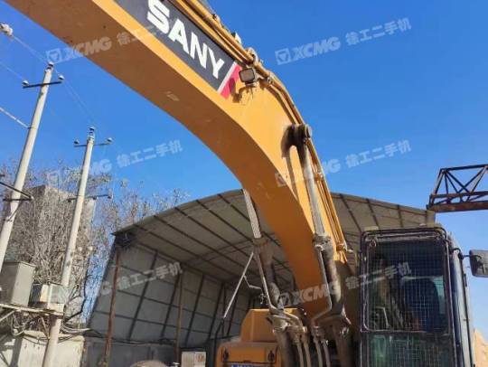 三一重工SY365履带式挖掘机