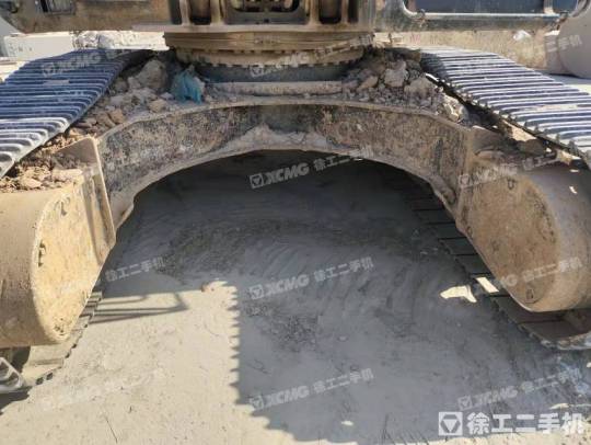 三一重工SY365履带式挖掘机