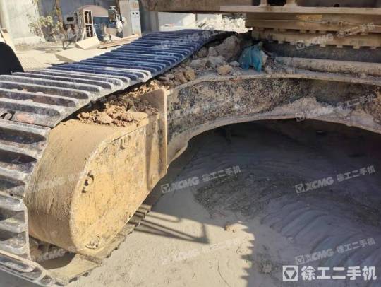 三一重工SY365履带式挖掘机