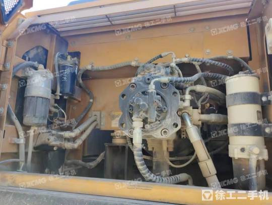 三一重工SY365履带式挖掘机