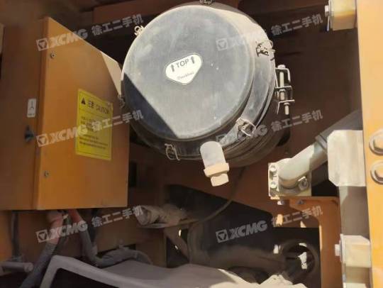 三一重工SY365履带式挖掘机