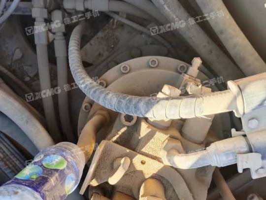 三一重工SY365履带式挖掘机