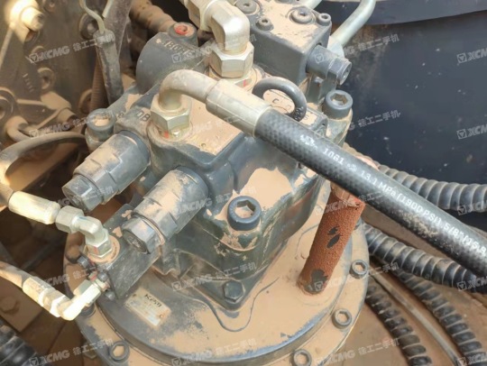 徐工XE370D履带式挖掘机