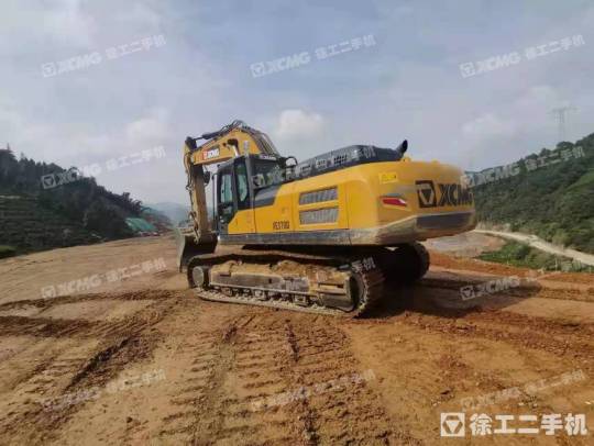 徐工XE370D履带式挖掘机