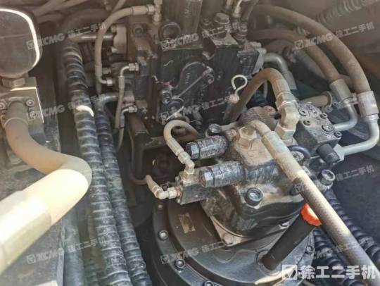 徐工XE370D履带式挖掘机