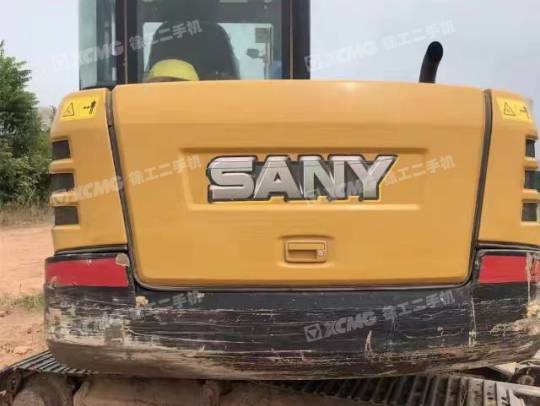 三一重工SY55履带式挖掘机